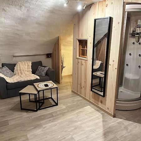 Nuit Romantique Avec Spa Privatif Meilhaud Exterior photo